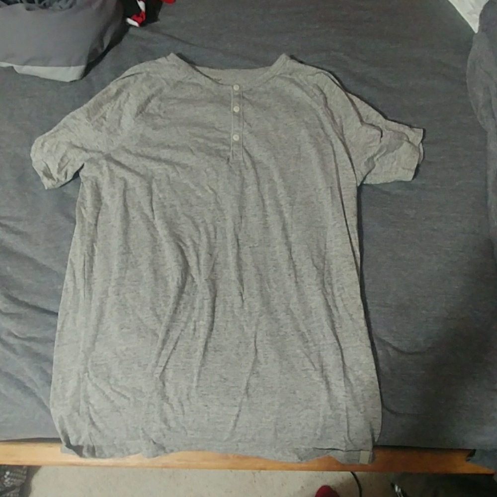 American Eagle Tee